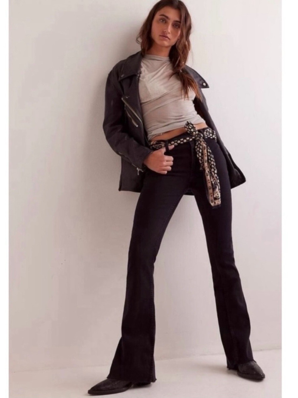 Free People Retro 70s Level Up Slit Bootcut Jeans Pitch Black Size 31 NEW